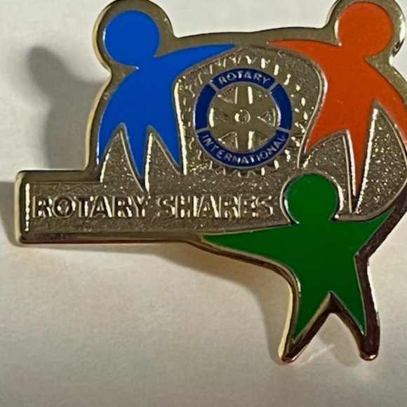 Rotary International "Rotary Shares” Lapel Hat Pin Gold Tone 1" - Picture 3 of 6